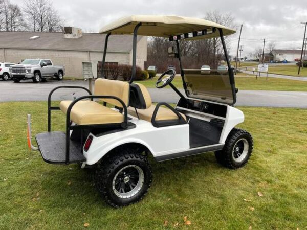 Club Car DS 48V Electric Golf Cart - Image 4