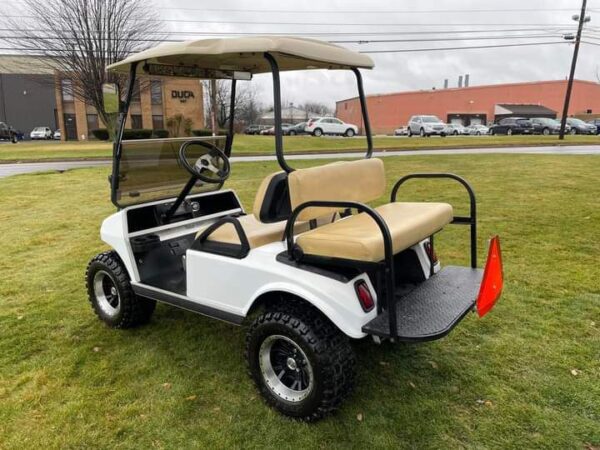 Club Car DS 48V Electric Golf Cart - Image 5